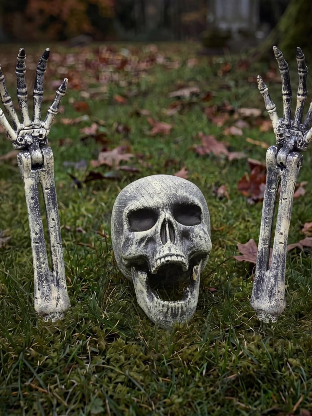 3 Pcs Halloween Skeleton Decorations Outdoor, Realistic Looking Skeleton Yard St